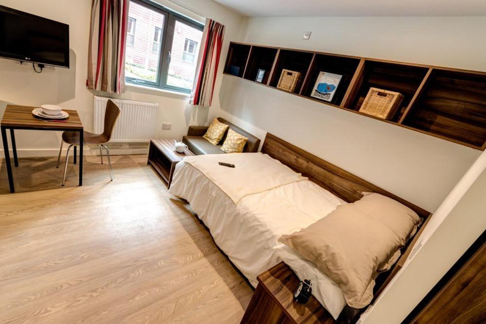 Zeni Central Exeter Studios Εξωτερικό φωτογραφία